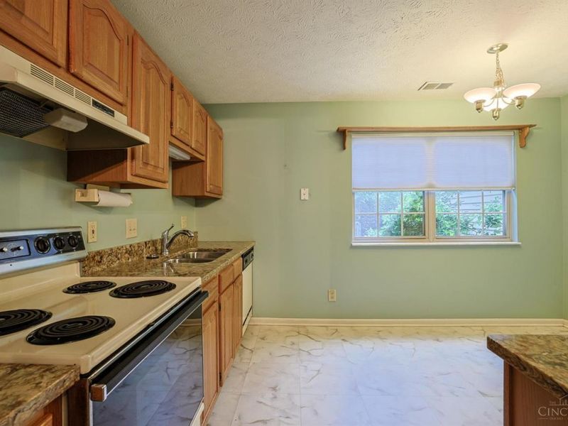 219 Morgans Way, Unit 34, Harrison, OH 45030 Photo 15