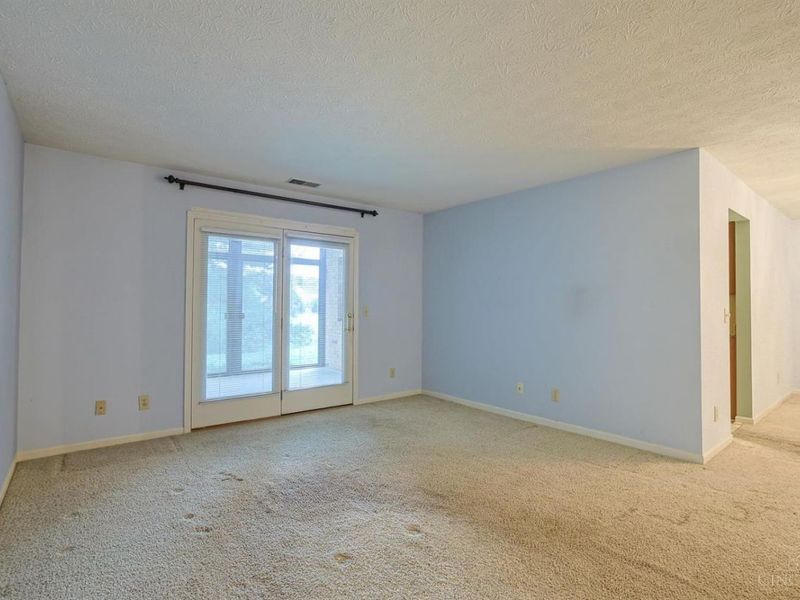 219 Morgans Way, Unit 34, Harrison, OH 45030 Photo 5