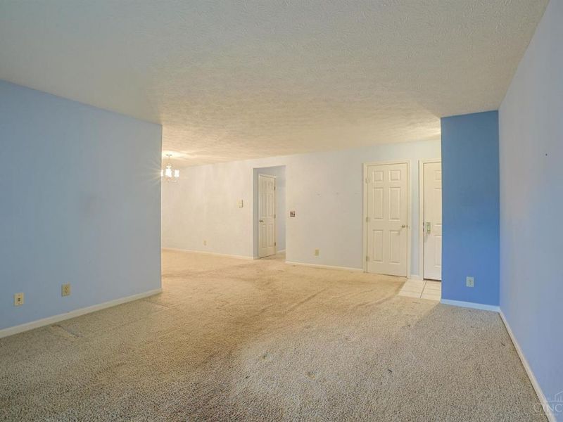 219 Morgans Way, Unit 34, Harrison, OH 45030 Photo 6