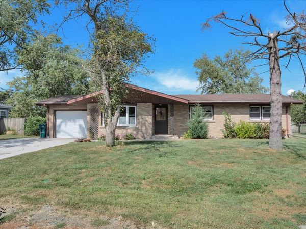33 Jan Avenue , Kankakee, IL 60901