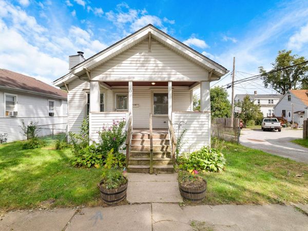 13 W W 37th St Street , Steger, IL 60475
