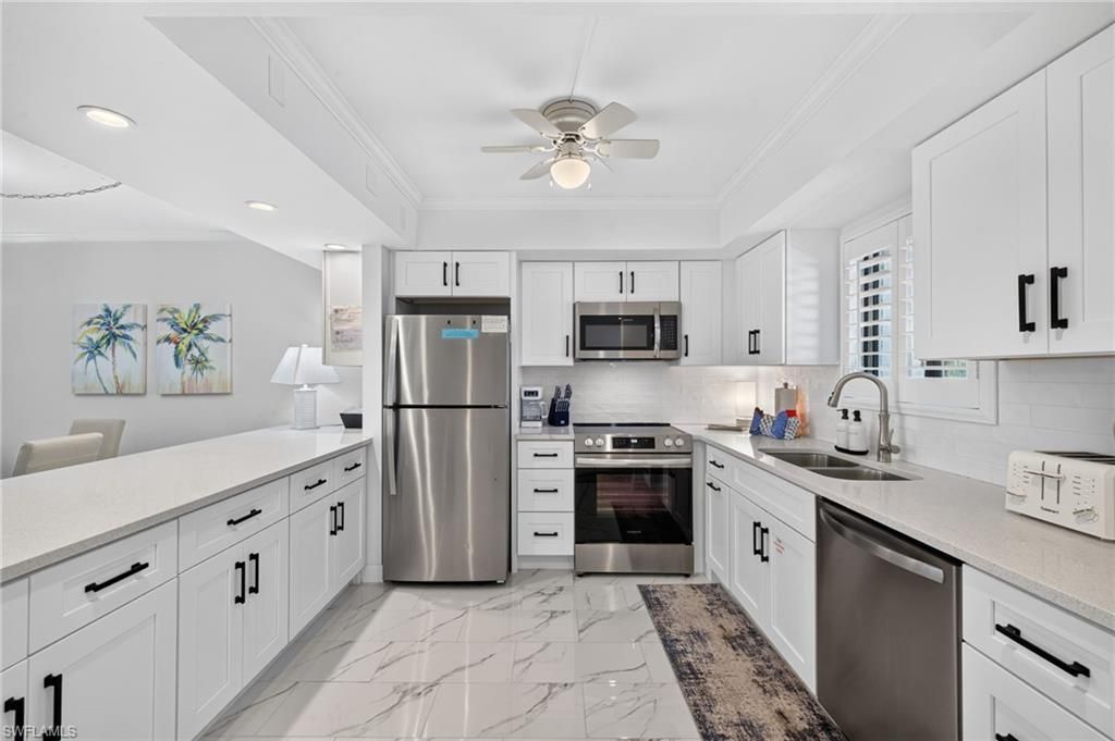 1919 Olde Middle Gulf Dr, Unit 102, Sanibel, FL 33957 Photo