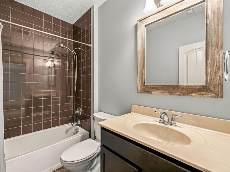 1002 Rambling Brook Way , Delaware, OH 43015 Photo 56