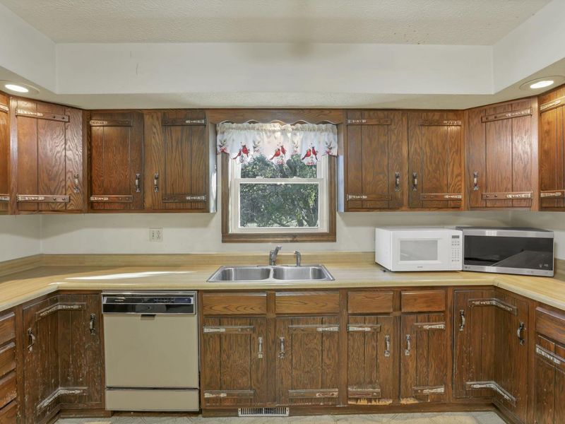 6409 Winchester Southern Road, Stoutsville, OH 43154 Photo 13