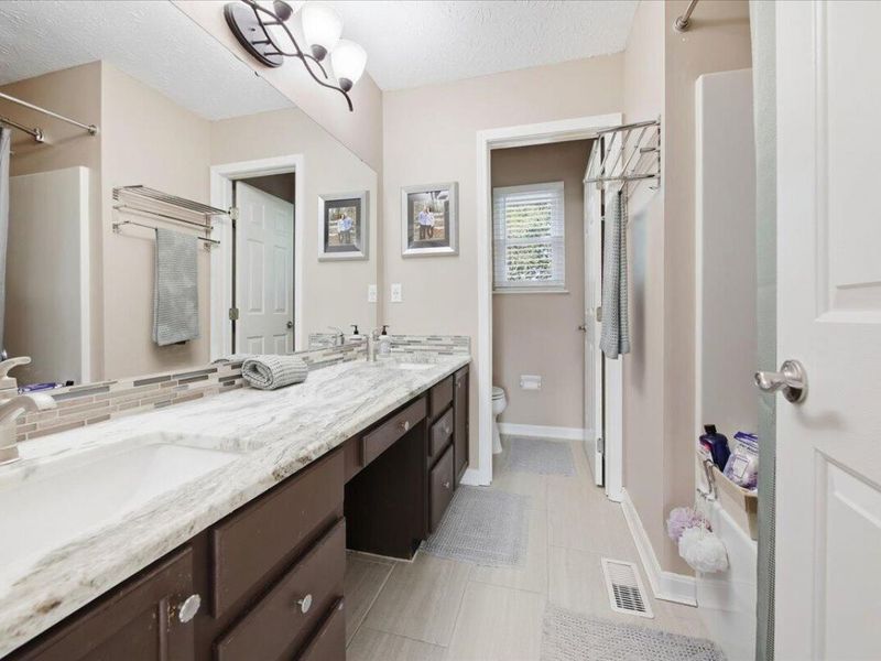10001 Irish Way, Union, KY 41091 Photo 24