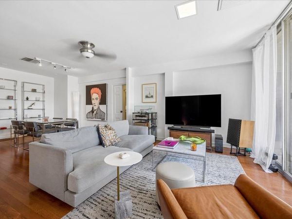2195 POPLAR AVE, Unit 504, Memphis, TN 38104