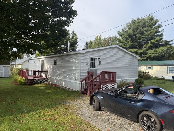 2477 Vt Route 105 Road, Unit D 22, Derby, VT 05829