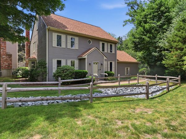 18 Copperwood Dr, Unit 18, Stoughton, MA 02072