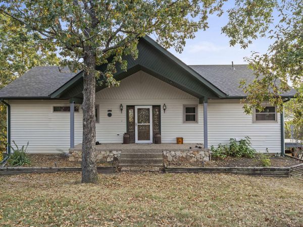 174 Lunker Bass Lane Road, Shell Knob, MO 65747
