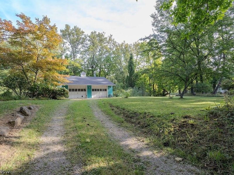 26240 Pettibone Road, Bedford, OH 44146 Photo 33