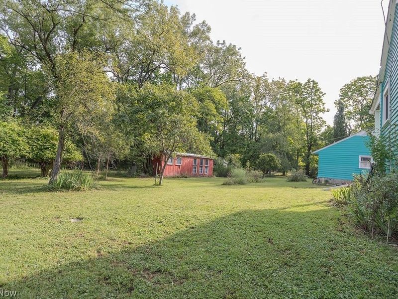 26240 Pettibone Road, Bedford, OH 44146 Photo 35