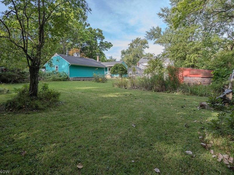 26240 Pettibone Road, Bedford, OH 44146 Photo 36