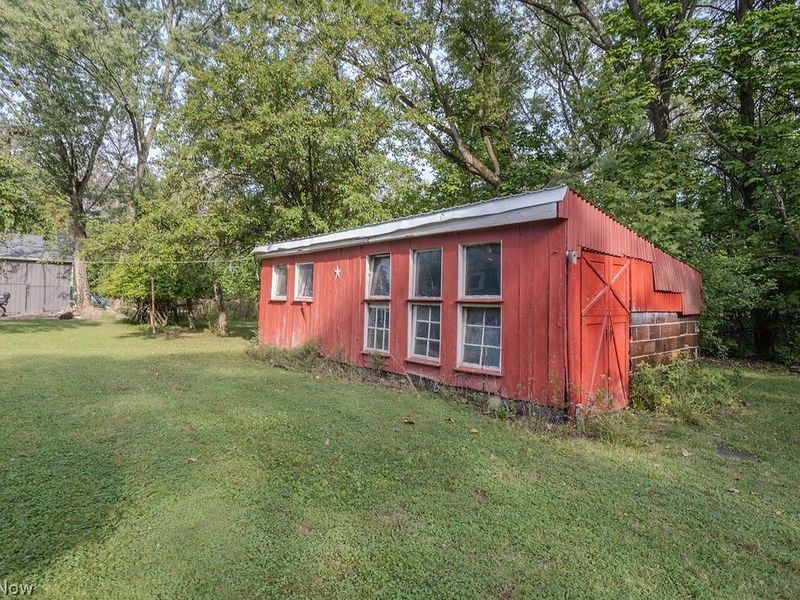 26240 Pettibone Road, Bedford, OH 44146 Photo 38