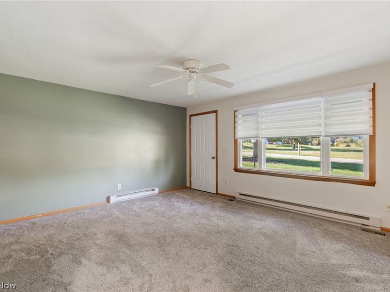 6264 Paris Avenue, Louisville, OH 44641 Photo 20
