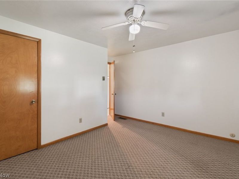6264 Paris Avenue, Louisville, OH 44641 Photo 25