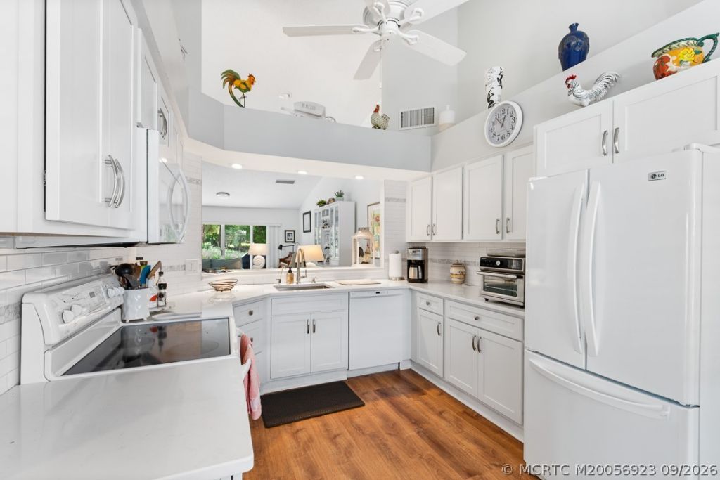 2380 SW Foxpoint Way, Palm City, FL 34990 Photo