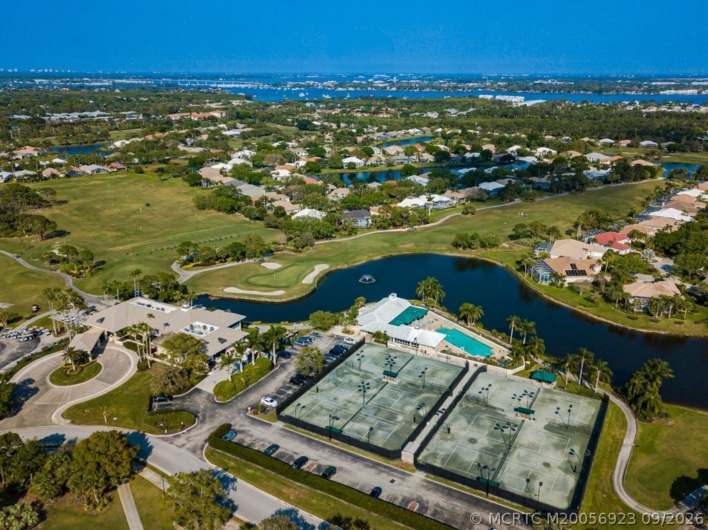 2380 SW Foxpoint Way, Palm City, FL 34990 Photo