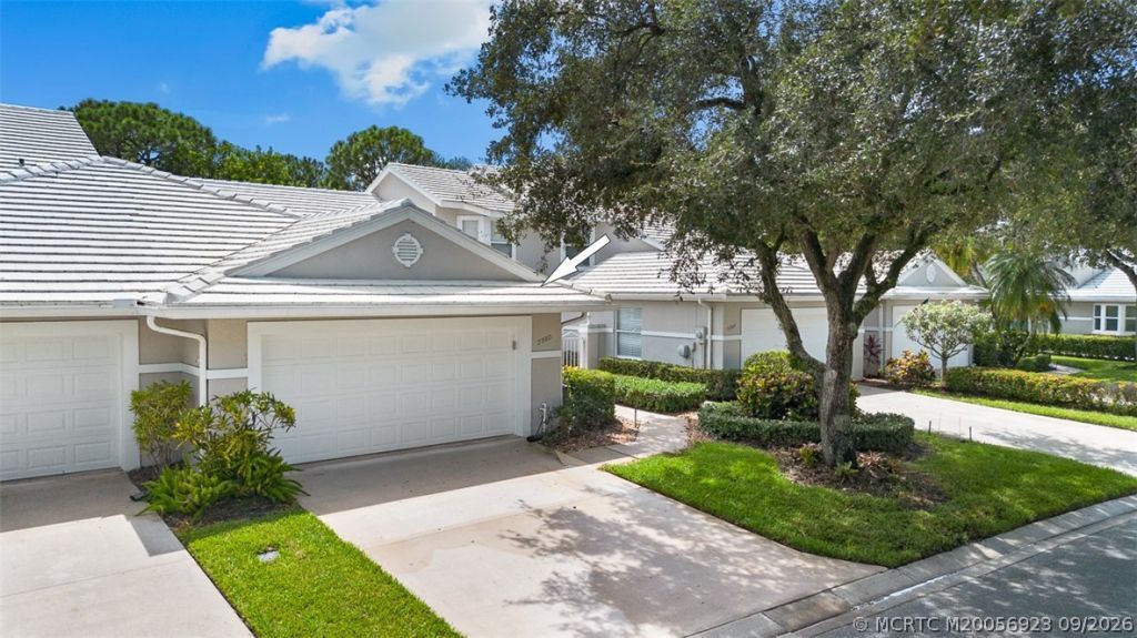2380 SW Foxpoint Way, Palm City, FL 34990 Photo