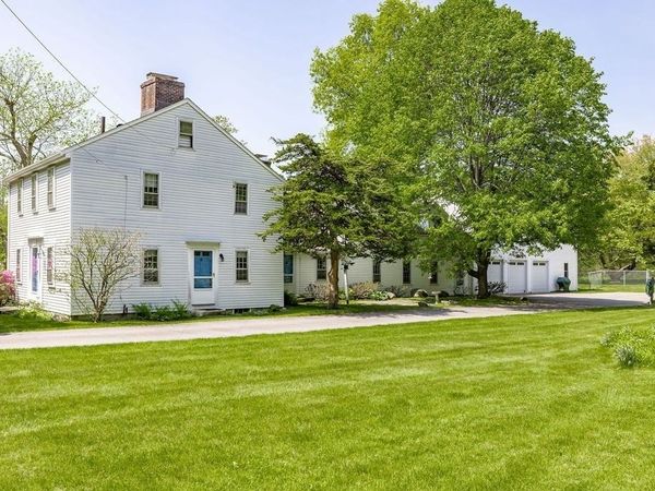 69 Forest St, Sherborn, MA 01770