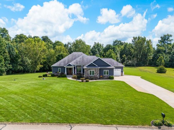 10582 Dana Drive, Berrien Springs, MI 49103
