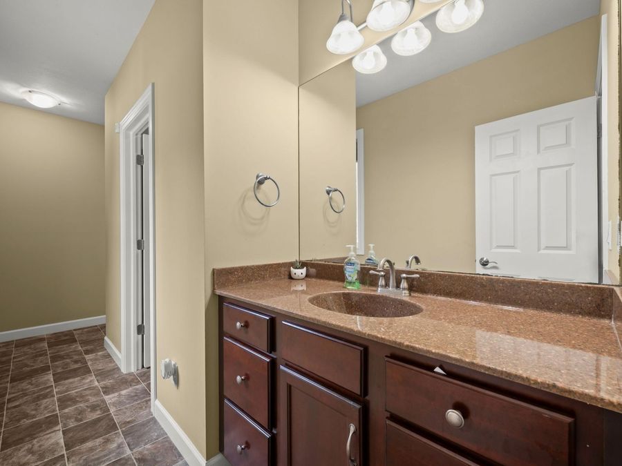 Property Image 60