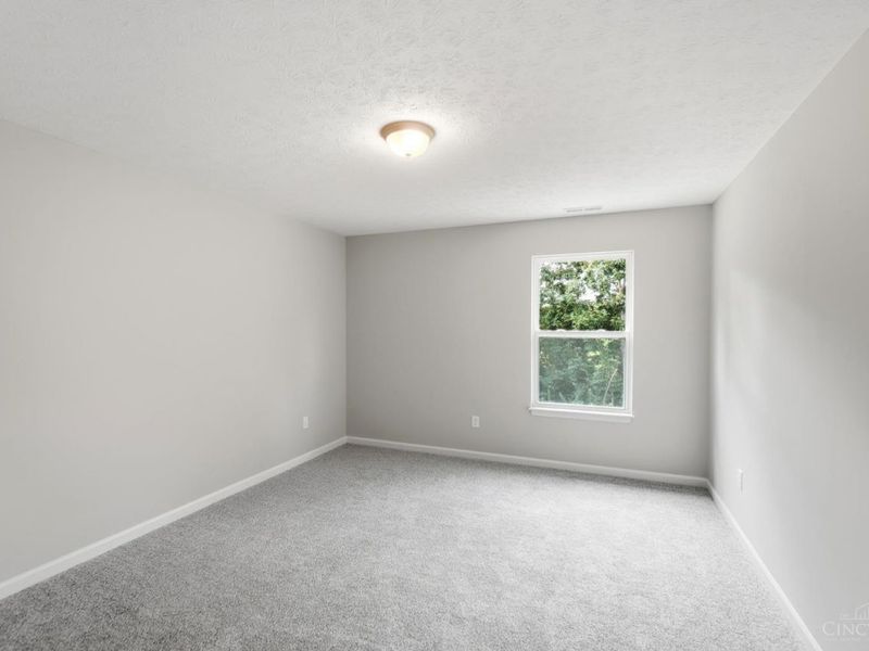 1247 Eagle Boulevard, Hamilton Township, OH 45029 Photo 25