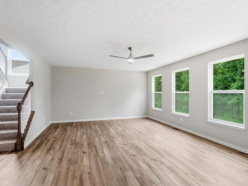1247 Eagle Boulevard, Hamilton Township, OH 45029 Photo 7