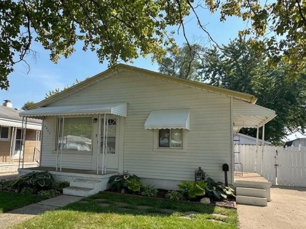 6841 Syracuse Street , Taylor, Mi 48180
