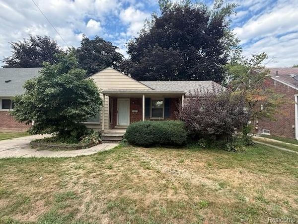 10005 Grayfield , Redford Township, Mi 48239