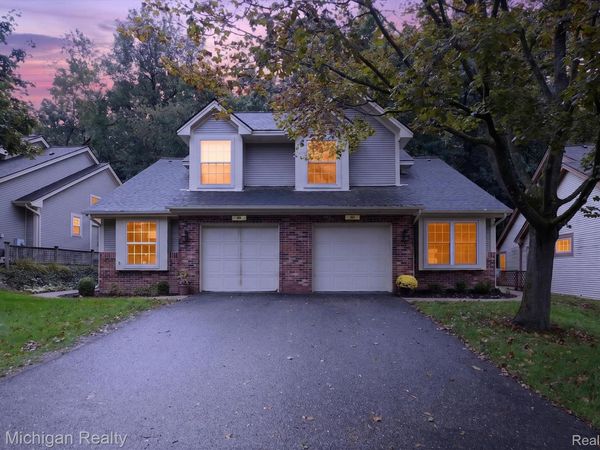 884 Whisperwood Trail , Fenton, Mi 48430