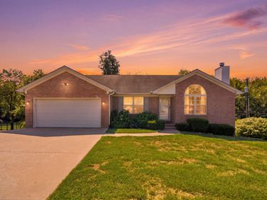 312 W Ridge Drive, Nicholasville, KY 40356