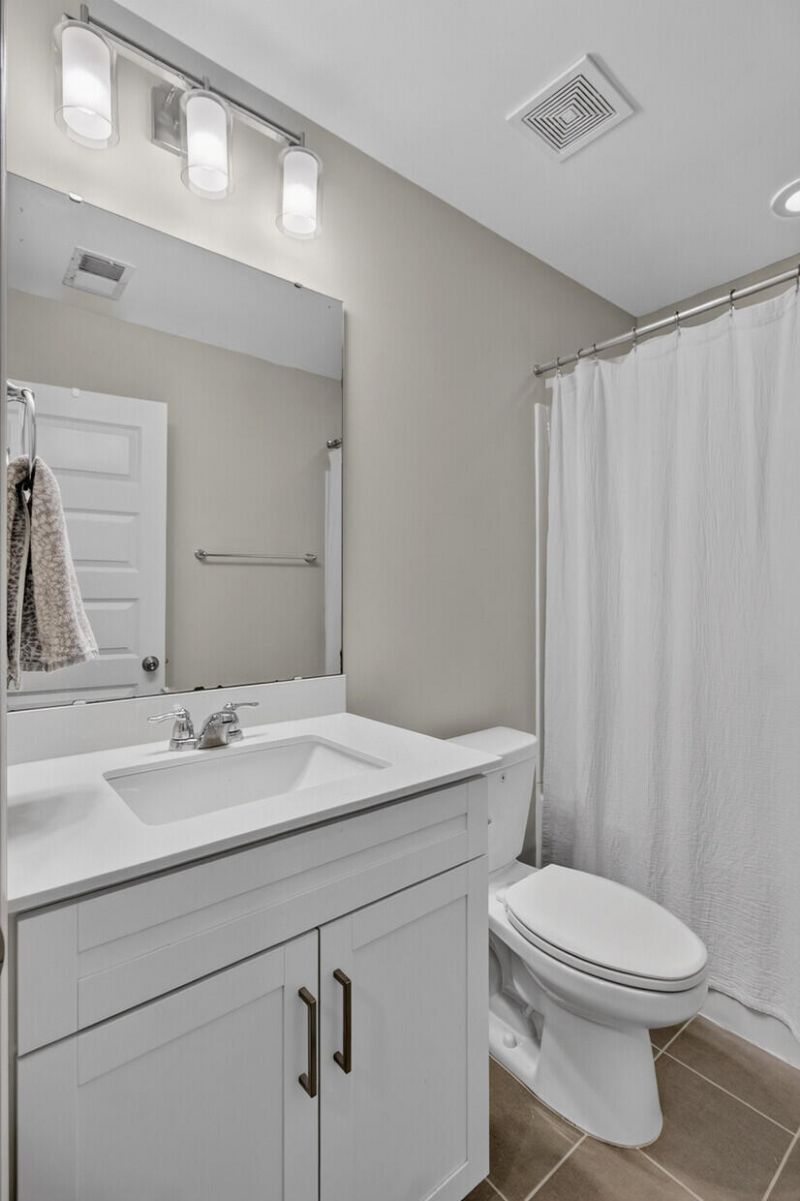 3709 Sandy Gate Lane Photo 33