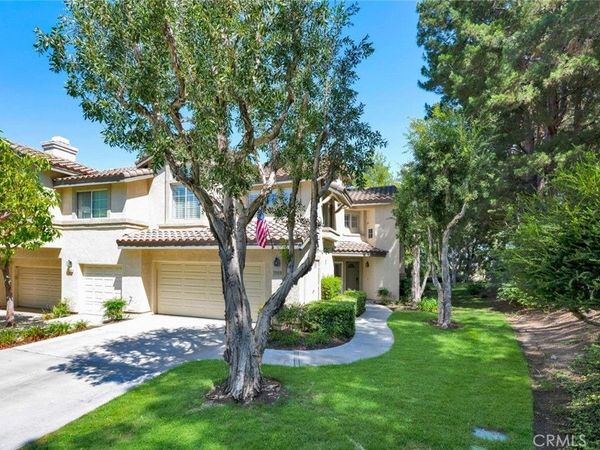 7999 E Viewrim , Anaheim Hills, CA 92808