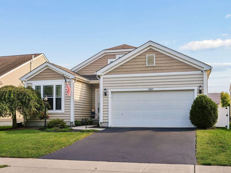 5907 Bucksburn Drive , Galloway, OH 43119 Photo 3