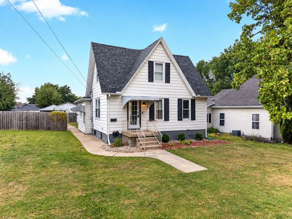 1008 Painter Street , Streator, IL 61364
