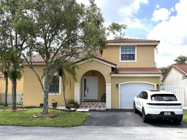 12740 NW 15th St , Sunrise, FL 33323