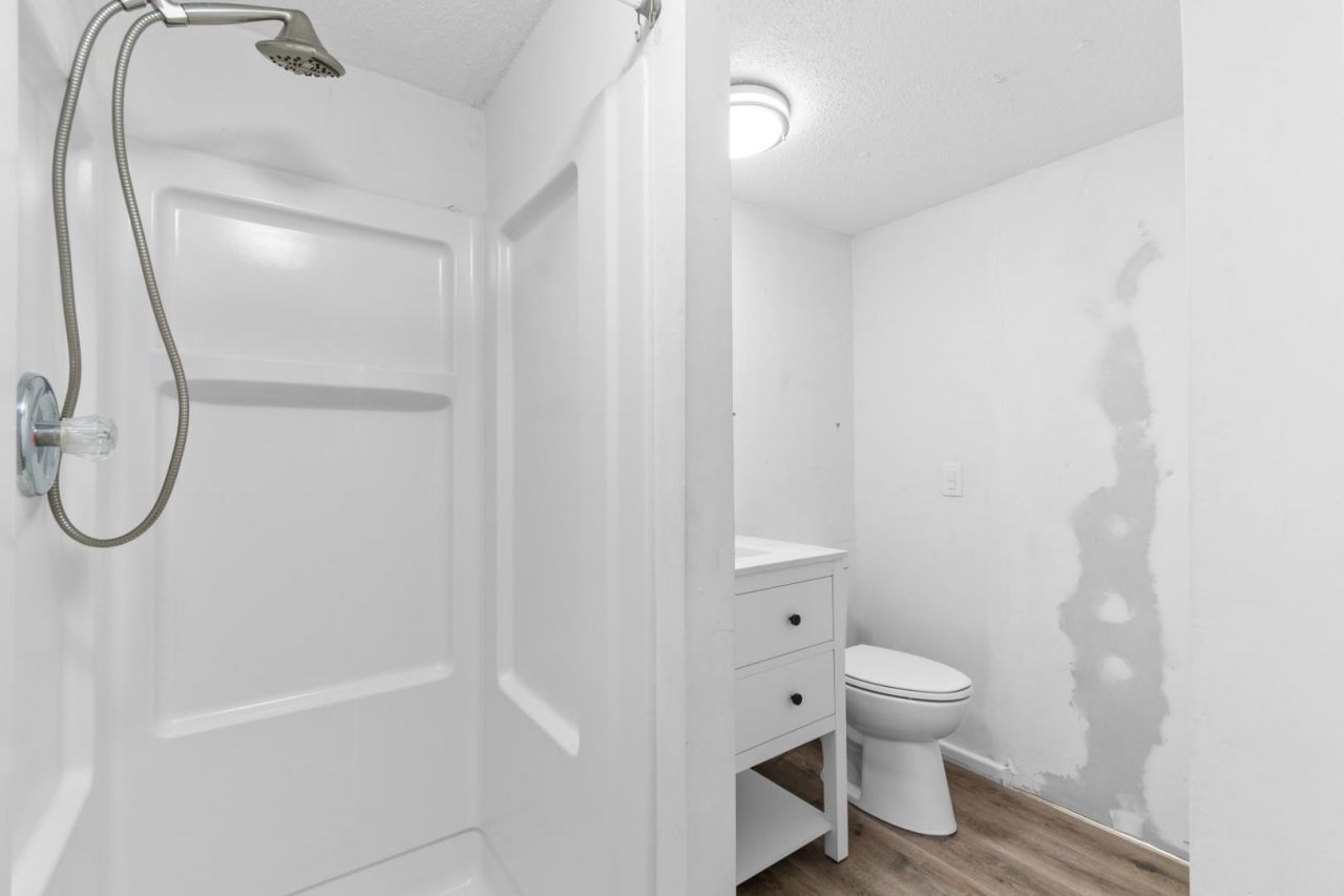 5502 Old Woods Rd.  Photo 16