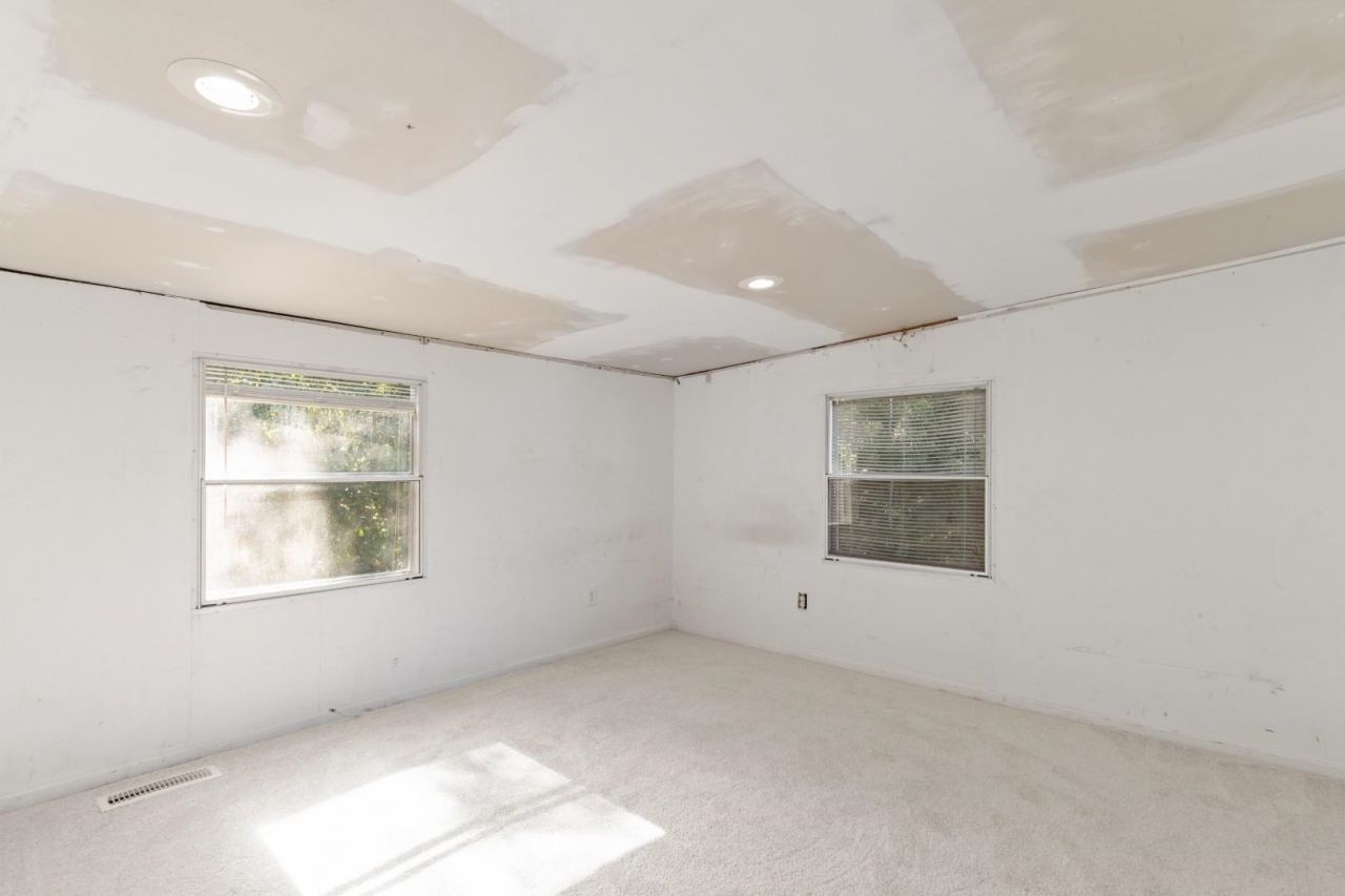 5502 Old Woods Rd.  Photo 18