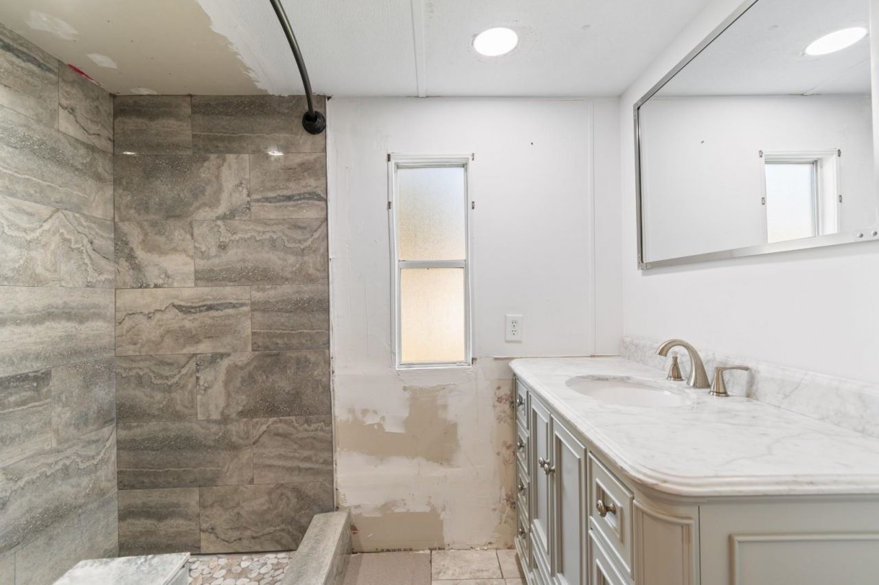 5502 Old Woods Rd.  Photo 20