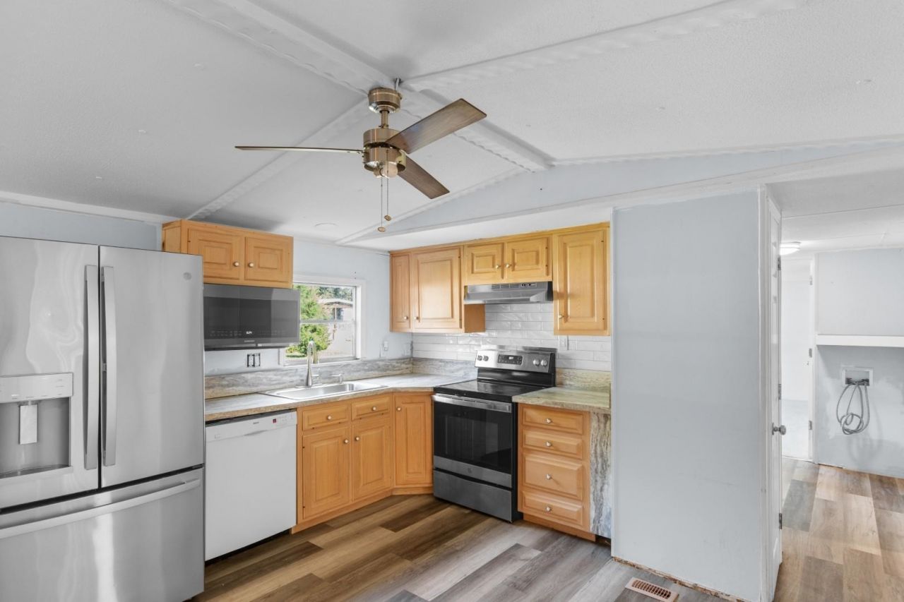 5502 Old Woods Rd.  Photo 8