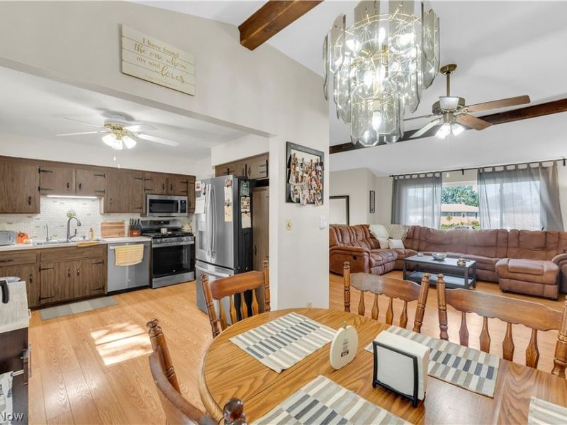 6435 Goebel Drive, Parma, OH 44134 Photo 14