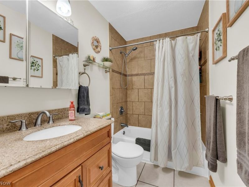 6435 Goebel Drive, Parma, OH 44134 Photo 20