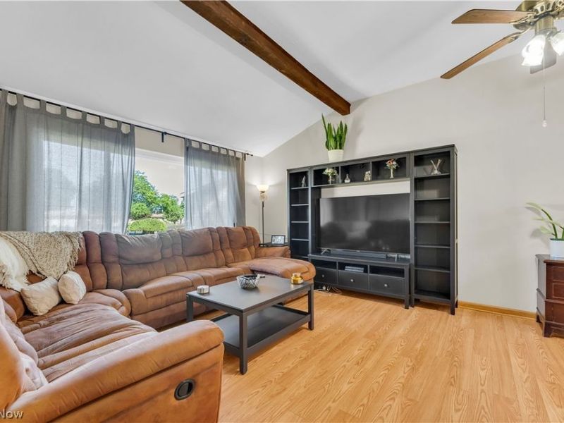 6435 Goebel Drive, Parma, OH 44134 Photo 9