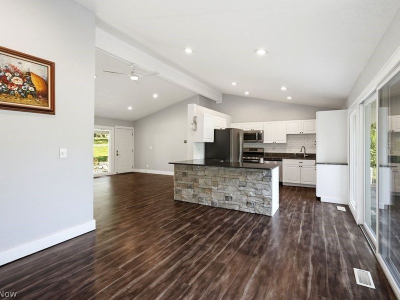 7817 Cambridge Drive, Brecksville, OH 44141 Photo 14