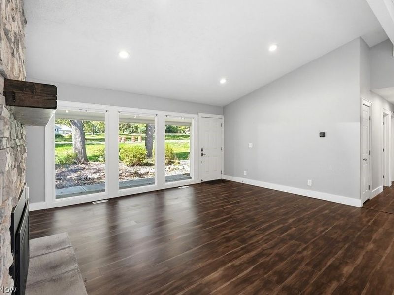 7817 Cambridge Drive, Brecksville, OH 44141 Photo 8