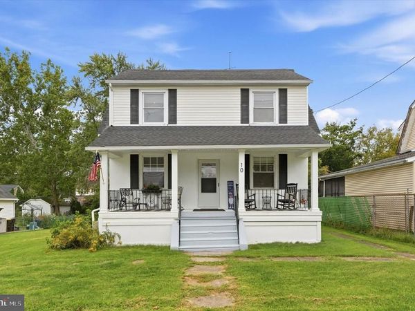 10 W TOWNSHIP LINE ROAD, NORRISTOWN, PA 19401