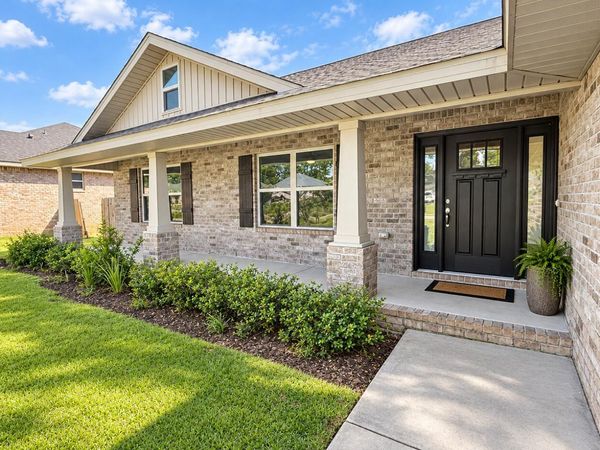 2019 Broad Street, Crestview, FL 32536