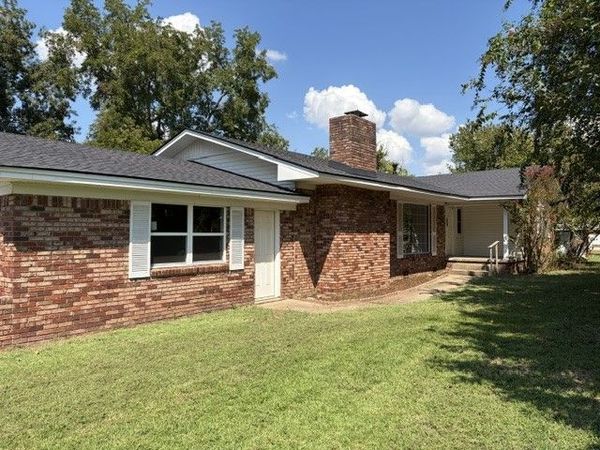 418 Rock Street , Dardanelle, AR 72834