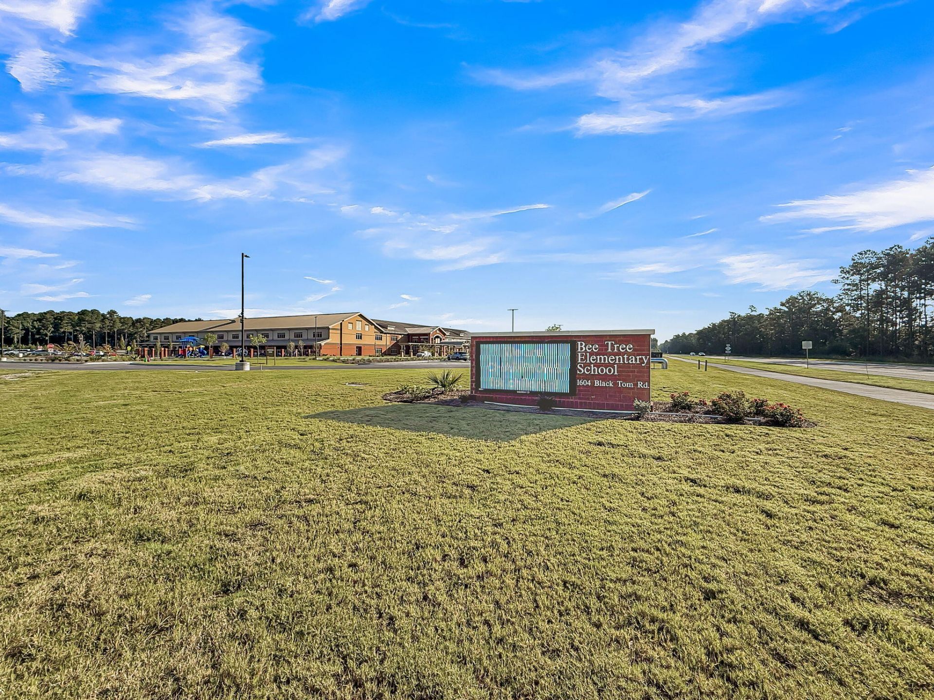 207 Greenwich Drive Photo 48