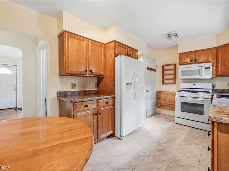 724 Belvedere Avenue SE, Warren, OH 44484 Photo 9